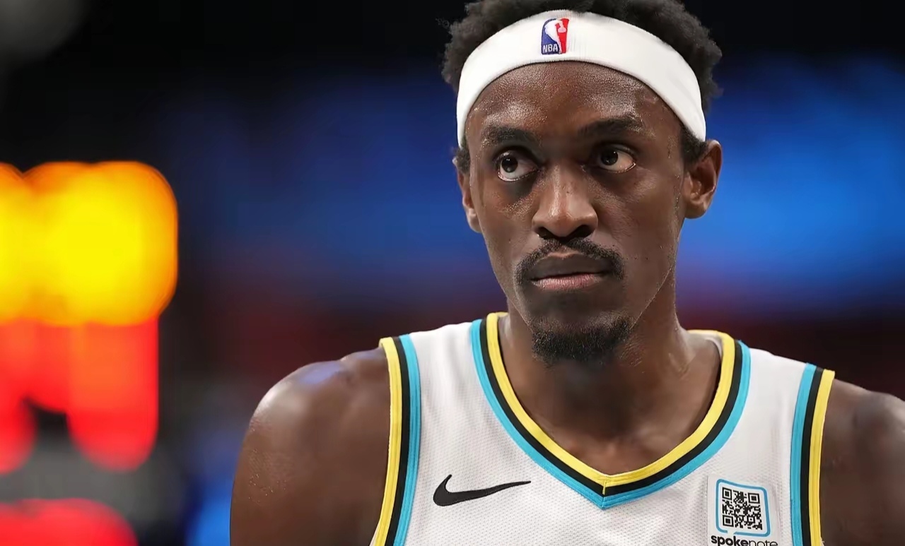 关于西亚卡姆回归赛场，关键助攻首场状态亮眼，勇士观众沸腾！的信息